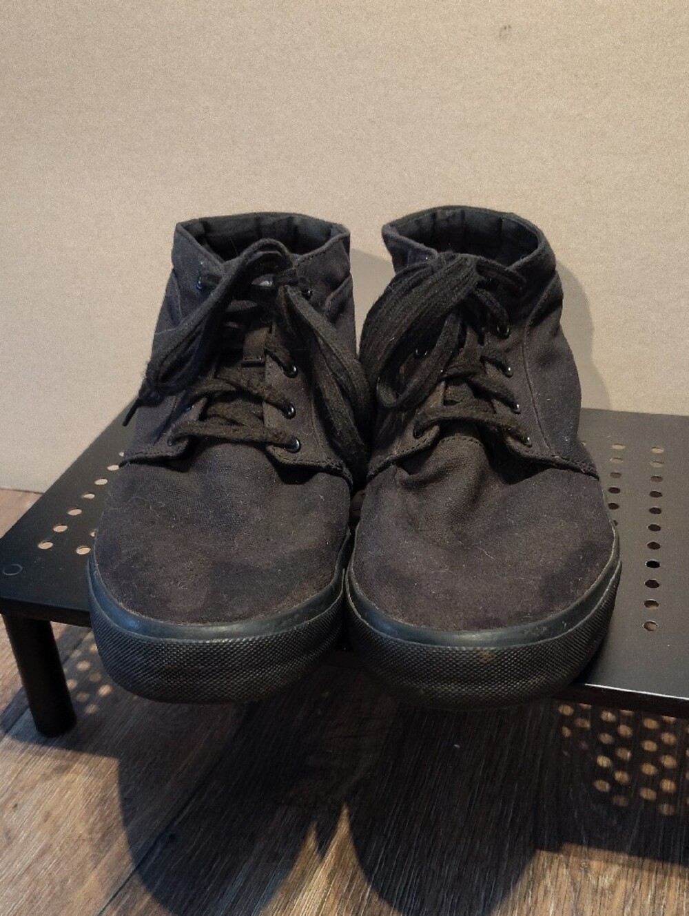 Men's Shoes For Crews Black Canvas High-Top Lace-Up Shoes - Picture 2 of 6